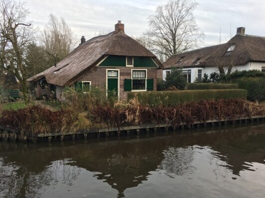 high tea in giethoorn you must do this once